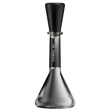 Picture of Maestro Dobel 50 Cristalino 700ml